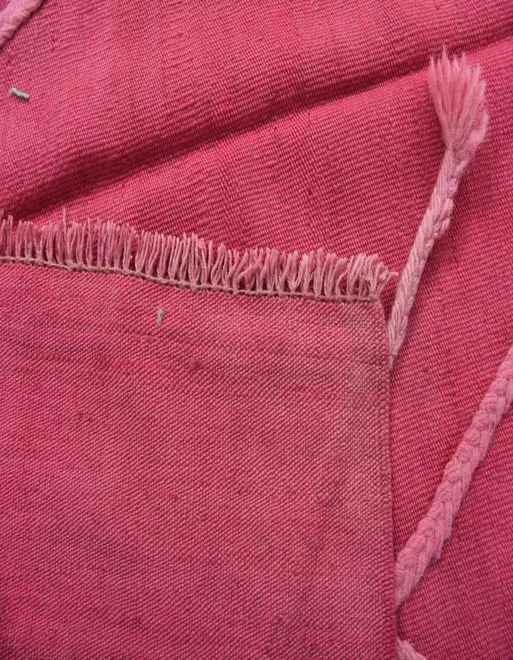 Detail image of 3' 11 x 5' 9  Hand Woven Kilim Modern Wool Rug