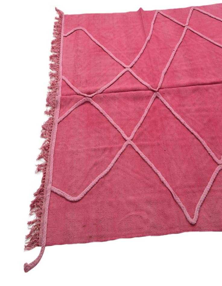 Detail image of 5' 7 x 8' Hand Woven Kilim Modern Wool Rug