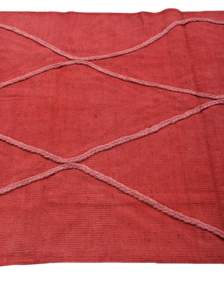 Detail image of 3' 3 x 4' 7 Hand Woven Kilim Modern Wool Rug