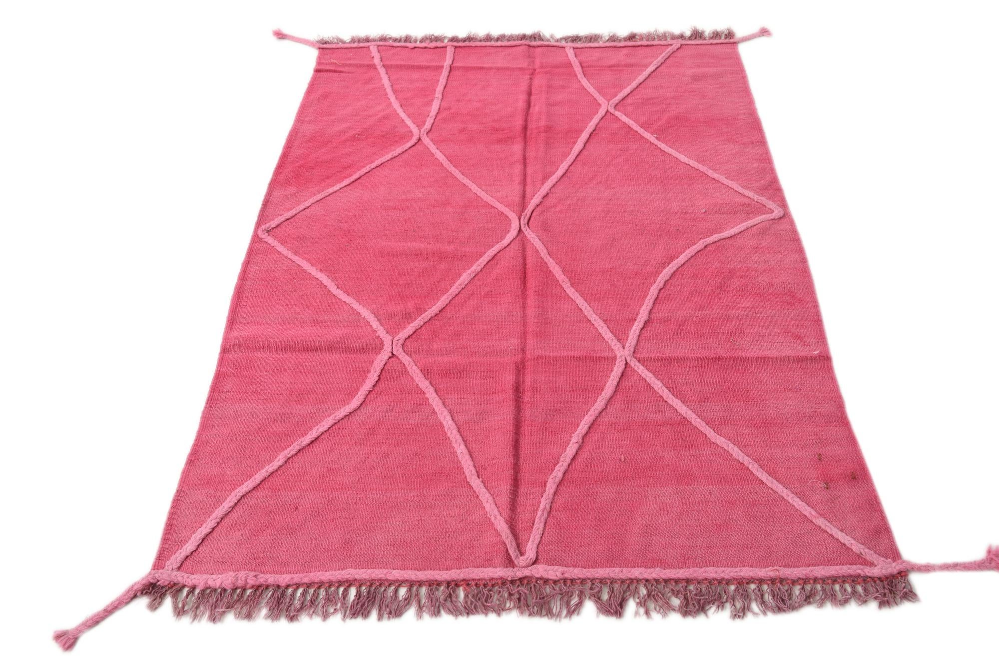 4' x 6' Hand Woven Kilim Modern Wool Rug