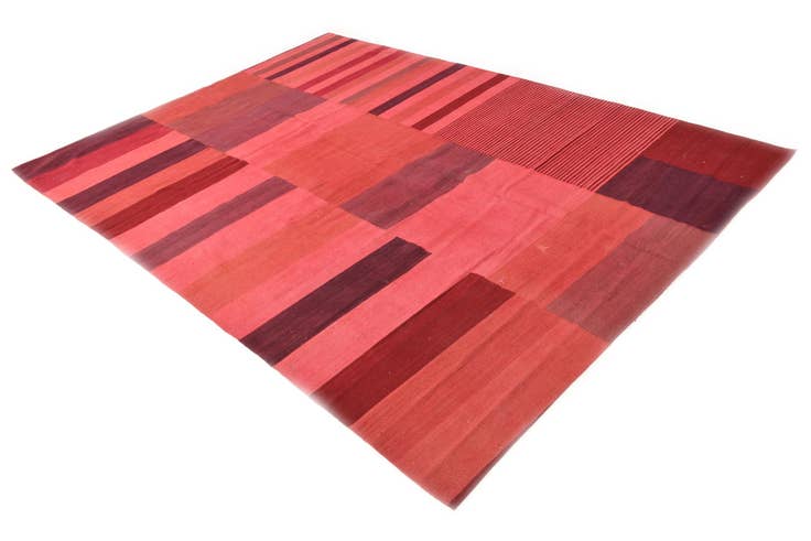 Detail image of 205cm x 280cm Hand Woven Kilim Modern Wool Rug