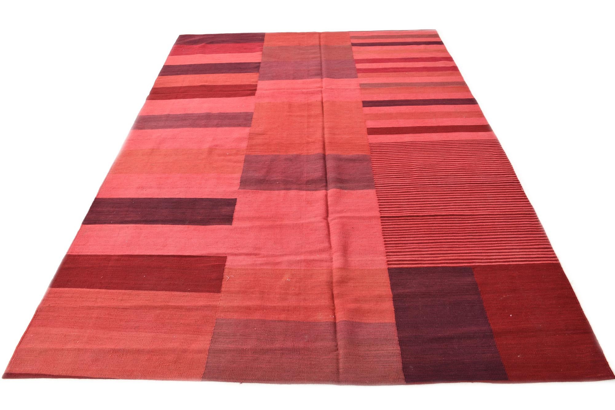 205cm x 280cm Hand Woven Kilim Modern Wool Rug