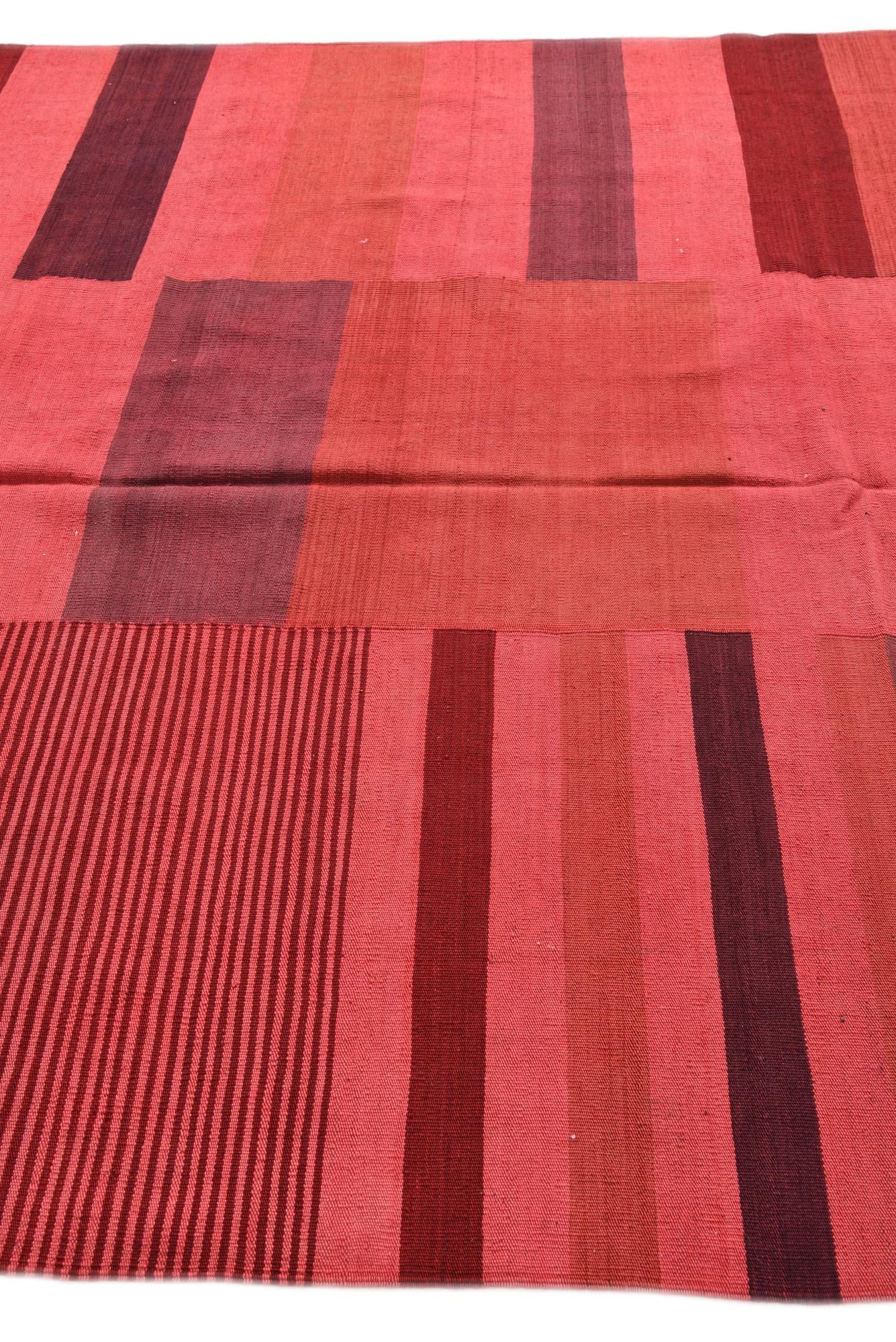 205cm x 280cm Hand Woven Kilim Modern Wool Rug
