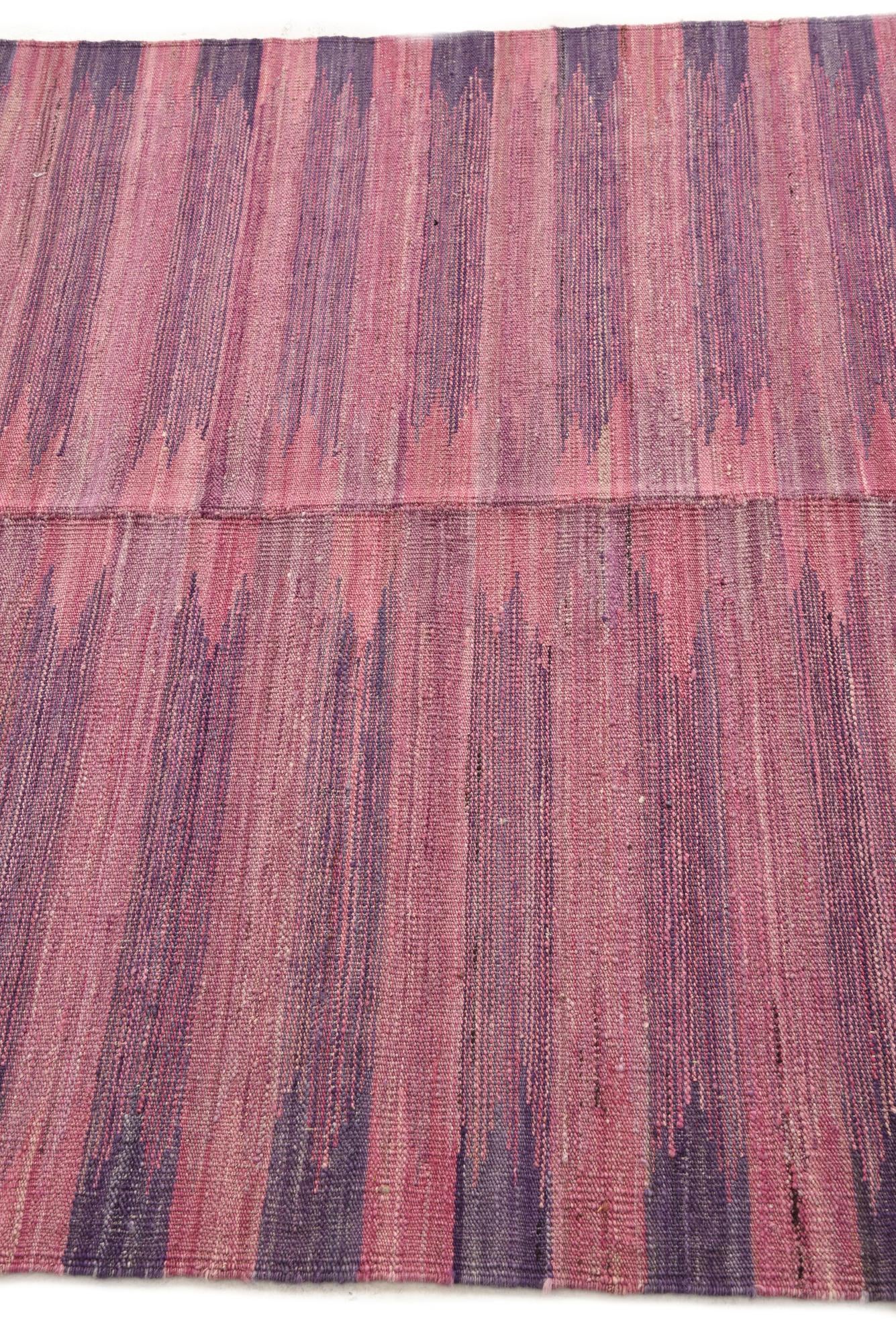 4' 4 x 5' 9 Hand Woven Kilim Modern Wool Rug
