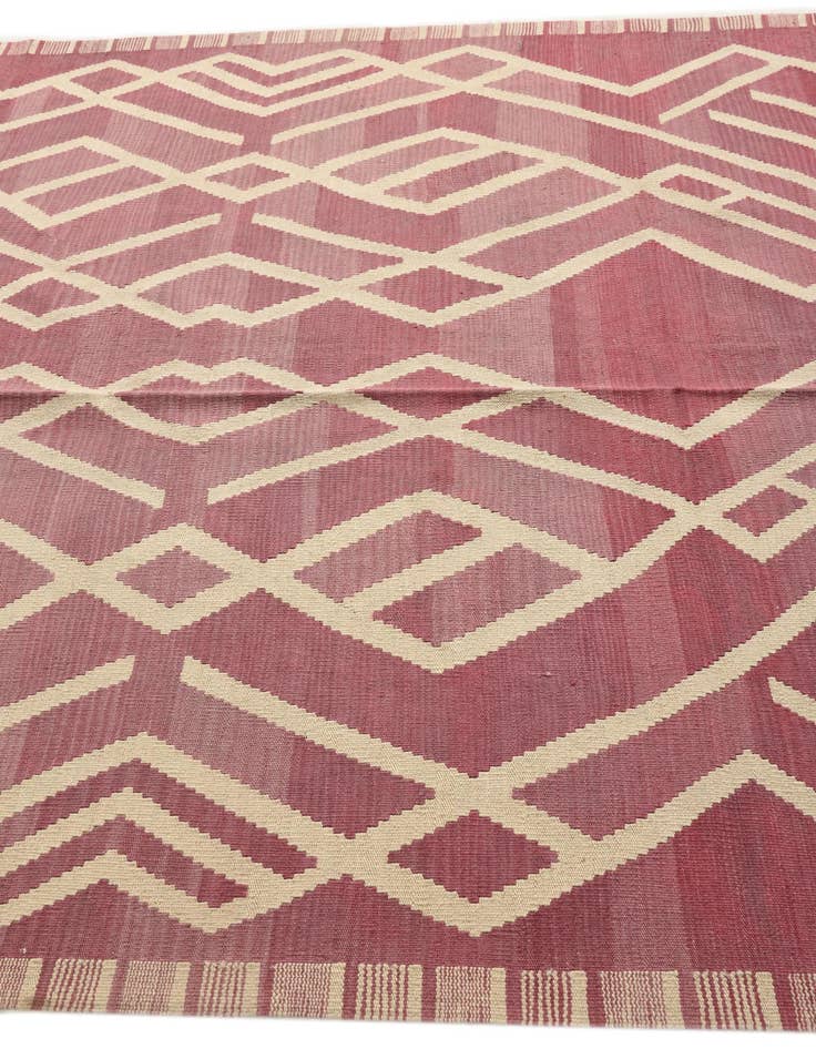 Detail image of 6' 9 x 9' 9 Hand Woven Kilim Modern Wool Rug