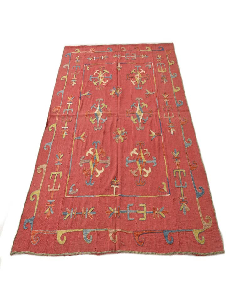 Detail image of 5' 10 x 7' Hand Woven Kilim Suzani Wool Rug