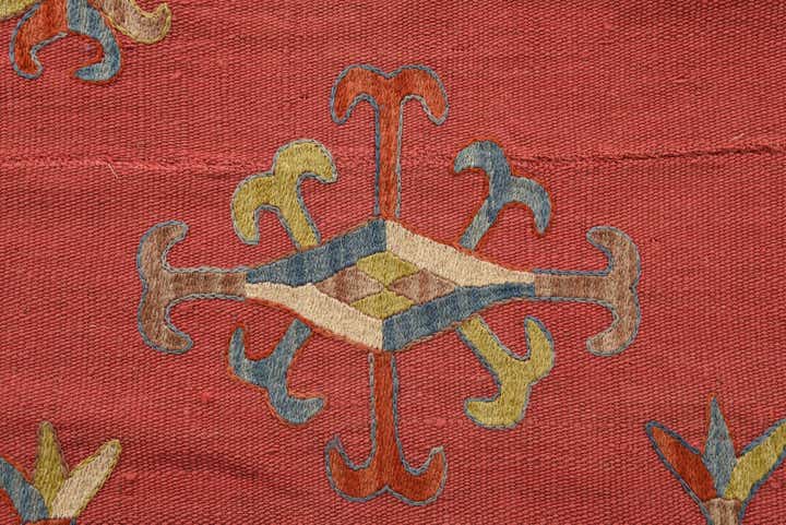 5' 10 x 7' Hand Woven Kilim Suzani Wool Rug