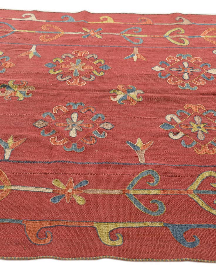 Detail image of 5' 9 x 7' 2 Hand Woven Kilim Suzani Wool Rug