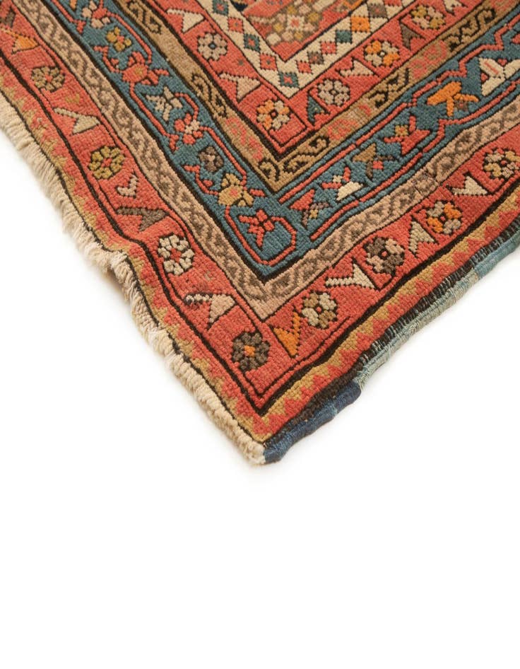 Detail image of 4' 6 x 9' 11 Kuba Rug