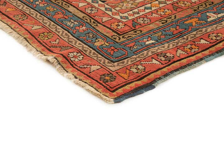 4' 6 x 9' 11 Kuba Rug