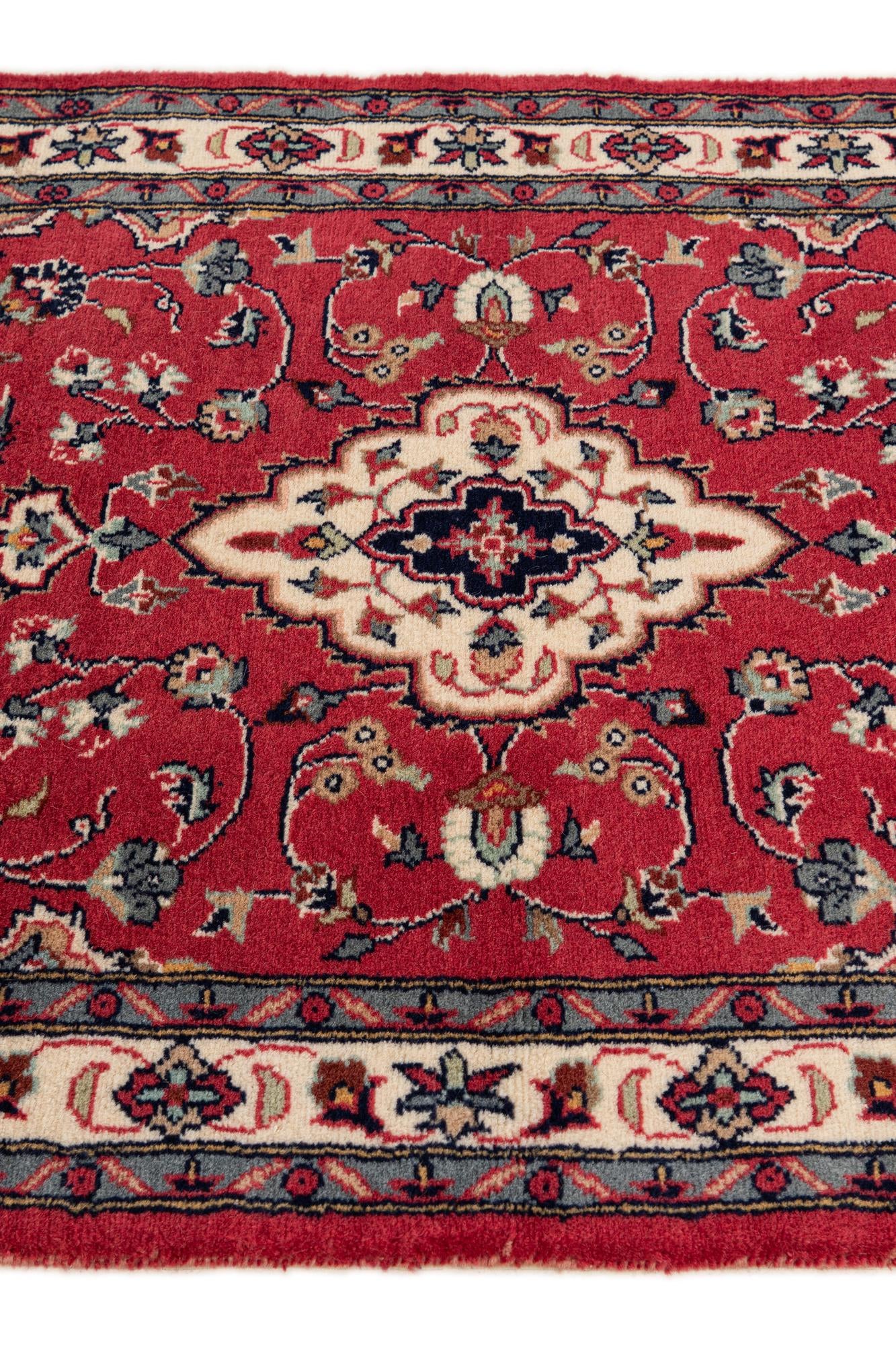 2' 7 x 4' 3 Hand Knotted Lahour Wool Rug