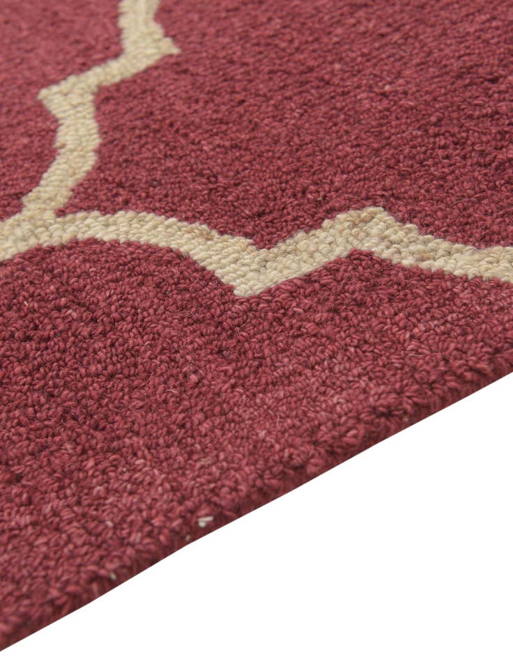 Detail image of 5' x 8' Luna Wool Rug