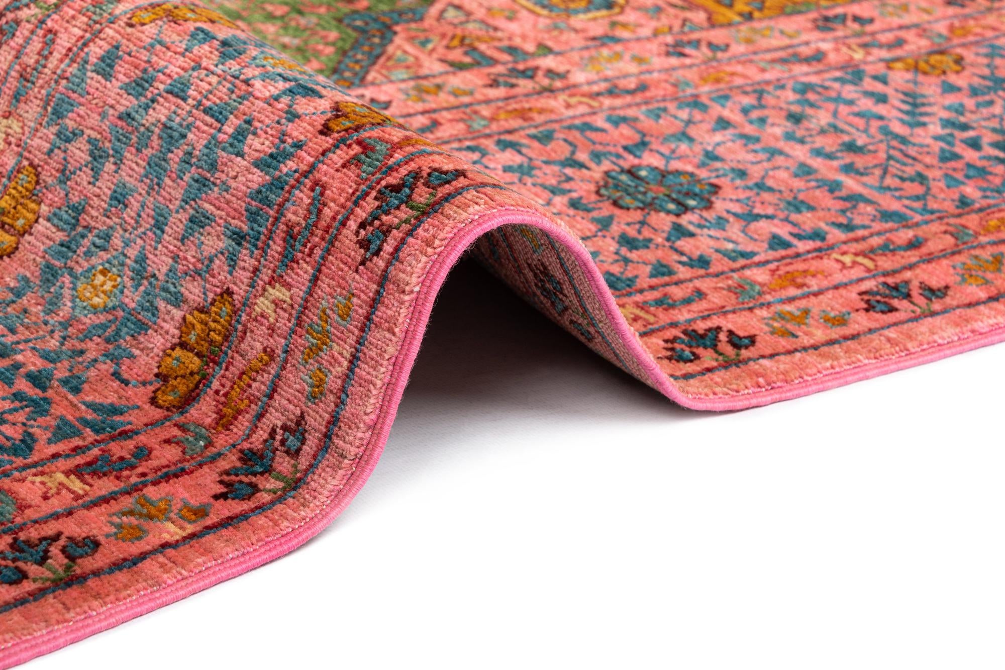6' 11 x 10' 2 Mamluk Wool Rug