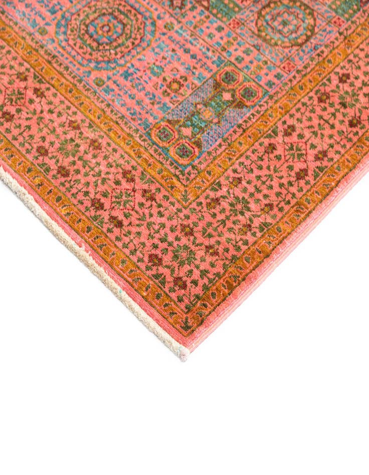 Detail image of 3' 4 x 4' 11 Mamluk Wool Rug