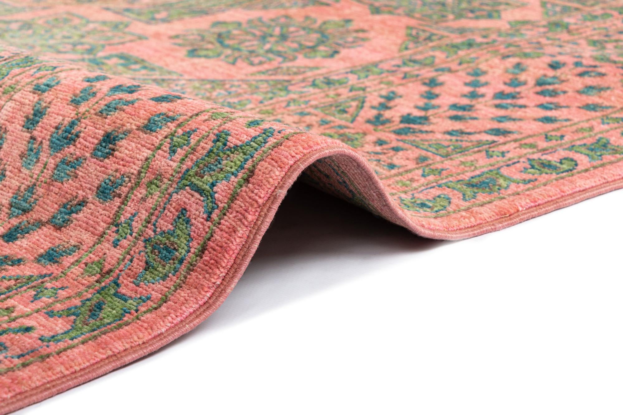 5' 7 x 8' 3 Mamluk Rug