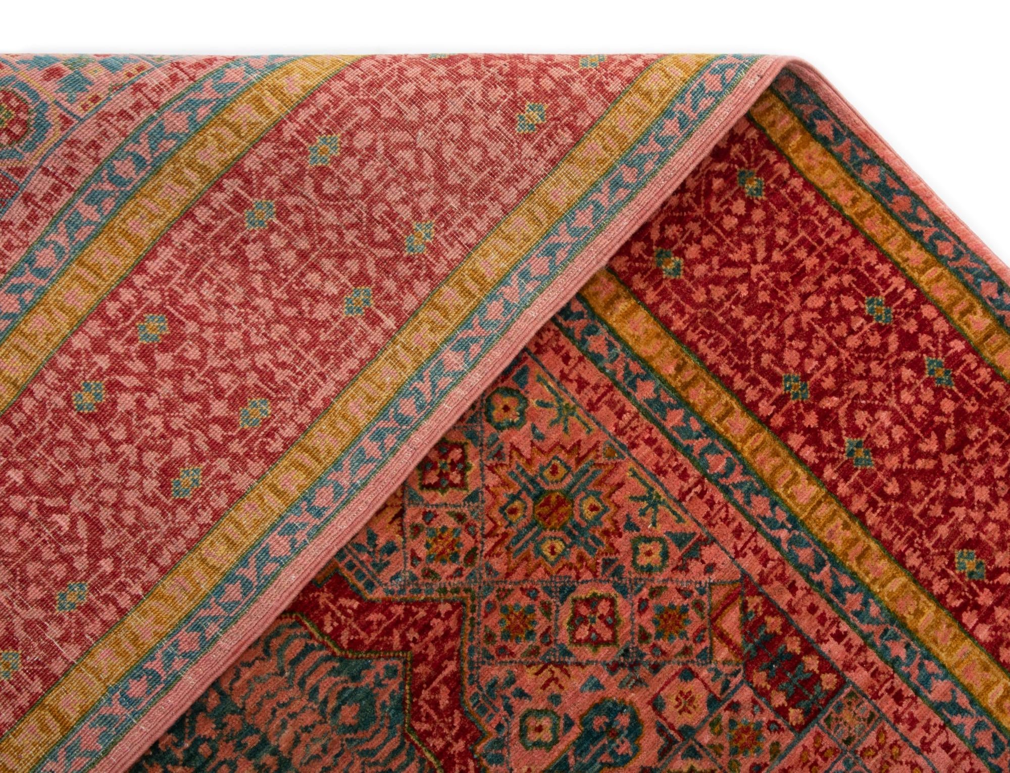 4' 10 x 6' 6 Mamluk Rug