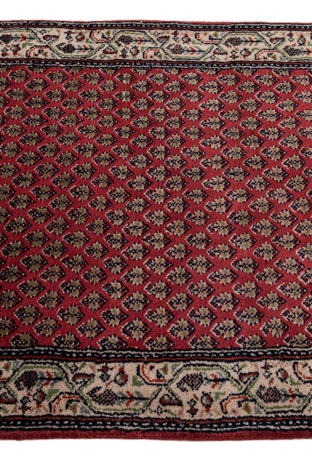 Detail image of 2' 7 x 4' 7 Hand Knotted Mir Wool Rug