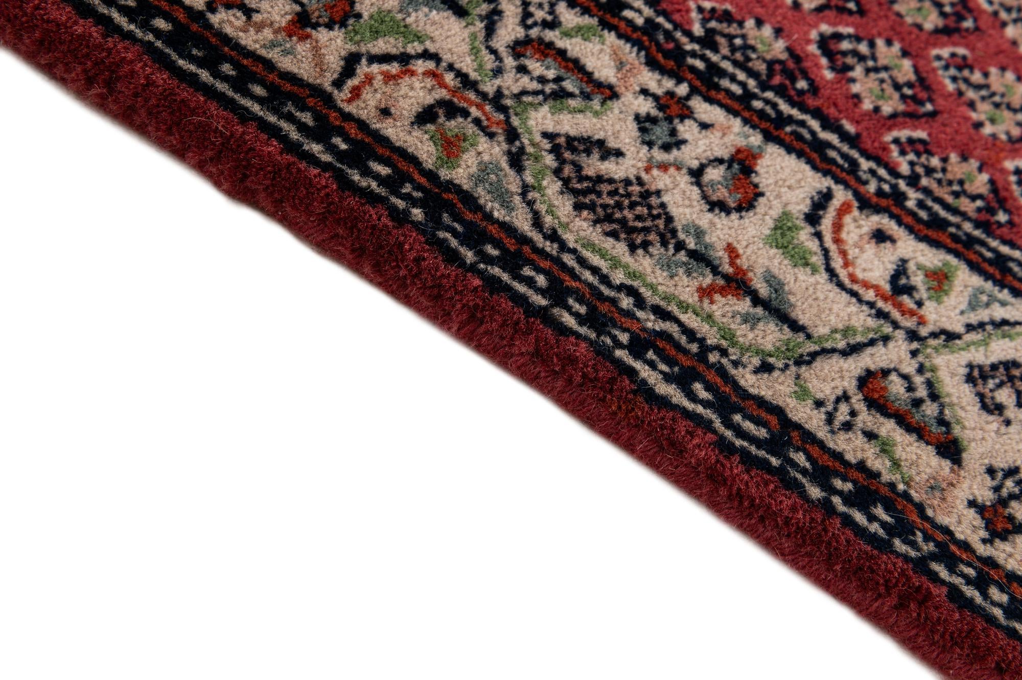 2' 7 x 4' 7 Hand Knotted Mir Wool Rug