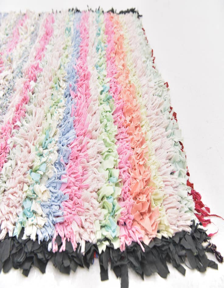 Detail image of 4' 6 x 8'  Hand Knotted Moroccan Wool Rug