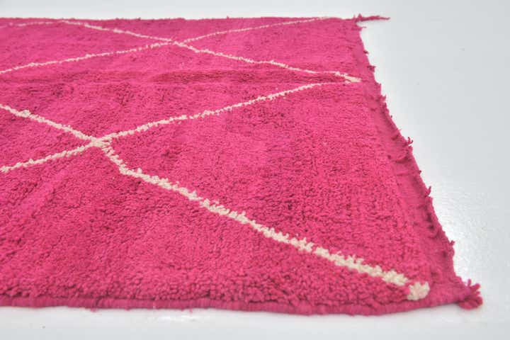 5' 3 x 8' 4 Hand Knotted Moroccan Wool Rug