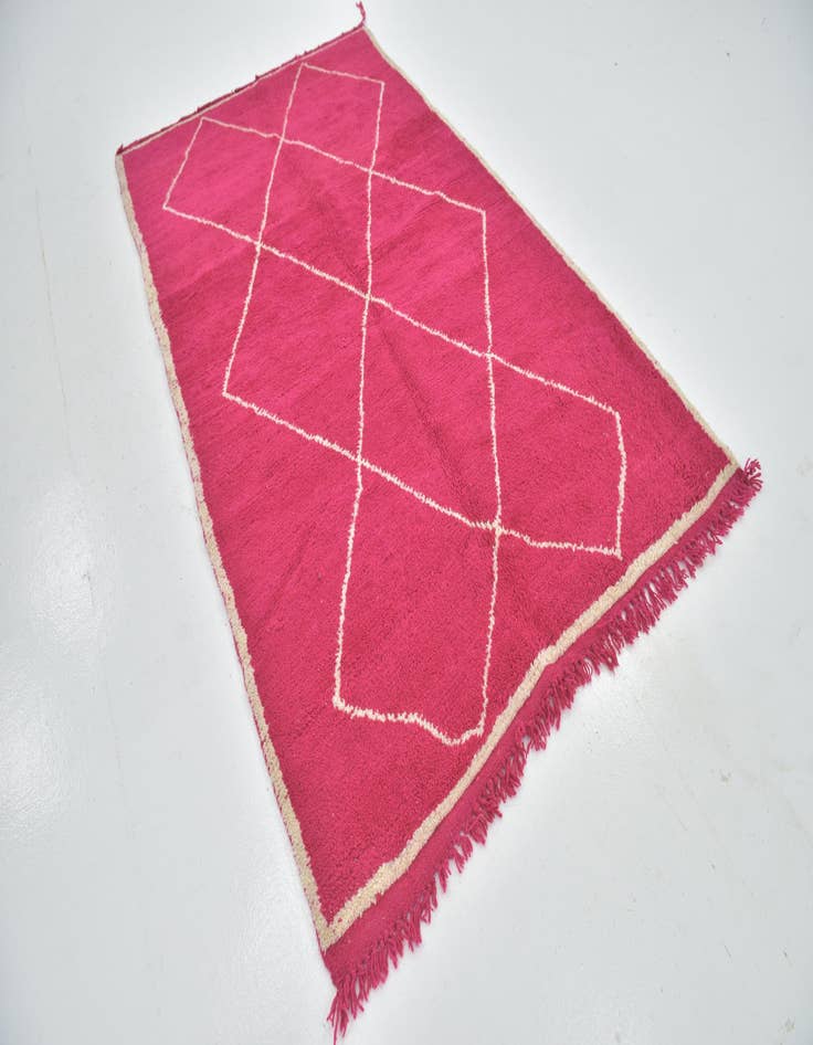 Detail image of 5' x 8' 5 Hand Knotted Moroccan Wool Rug