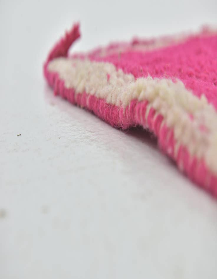 Detail image of 5' x 8' 5 Hand Knotted Moroccan Wool Rug