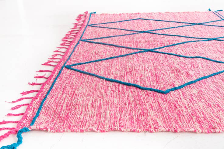 Detail image of 6' 9 x 9' 5 Hand Knotted Moroccan Wool Rug