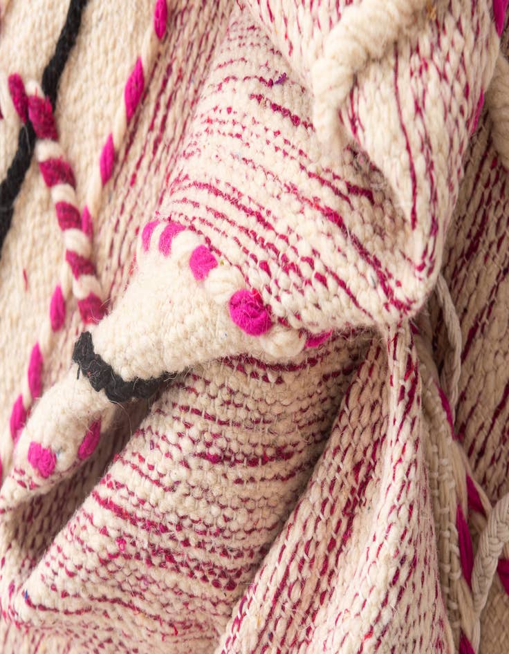 Detail image of 6' 10 x 9' 7  Hand Knotted Moroccan Wool Rug