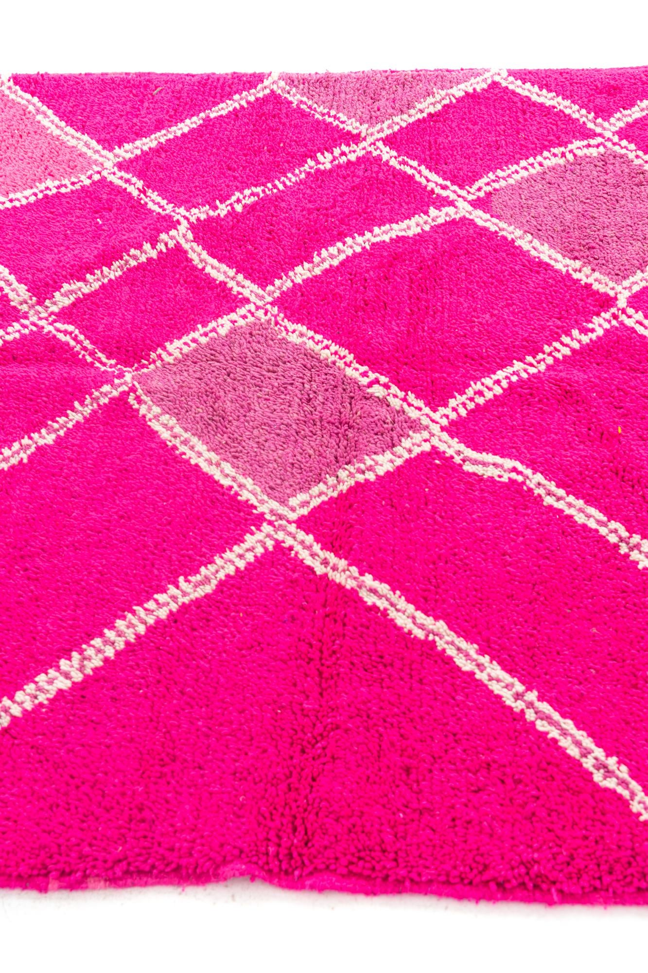 5' x 8' 2 Hand Knotted Moroccan Wool Rug