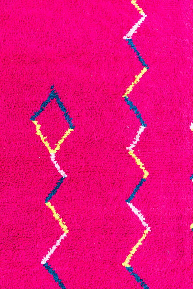 7' x 9' 9 Hand Knotted Moroccan Wool Rug