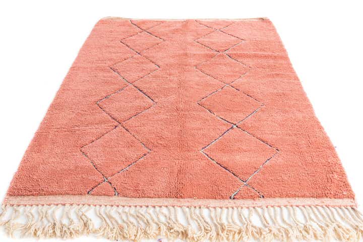 5' 9 x 8' 5 Hand Knotted Moroccan Wool Rug