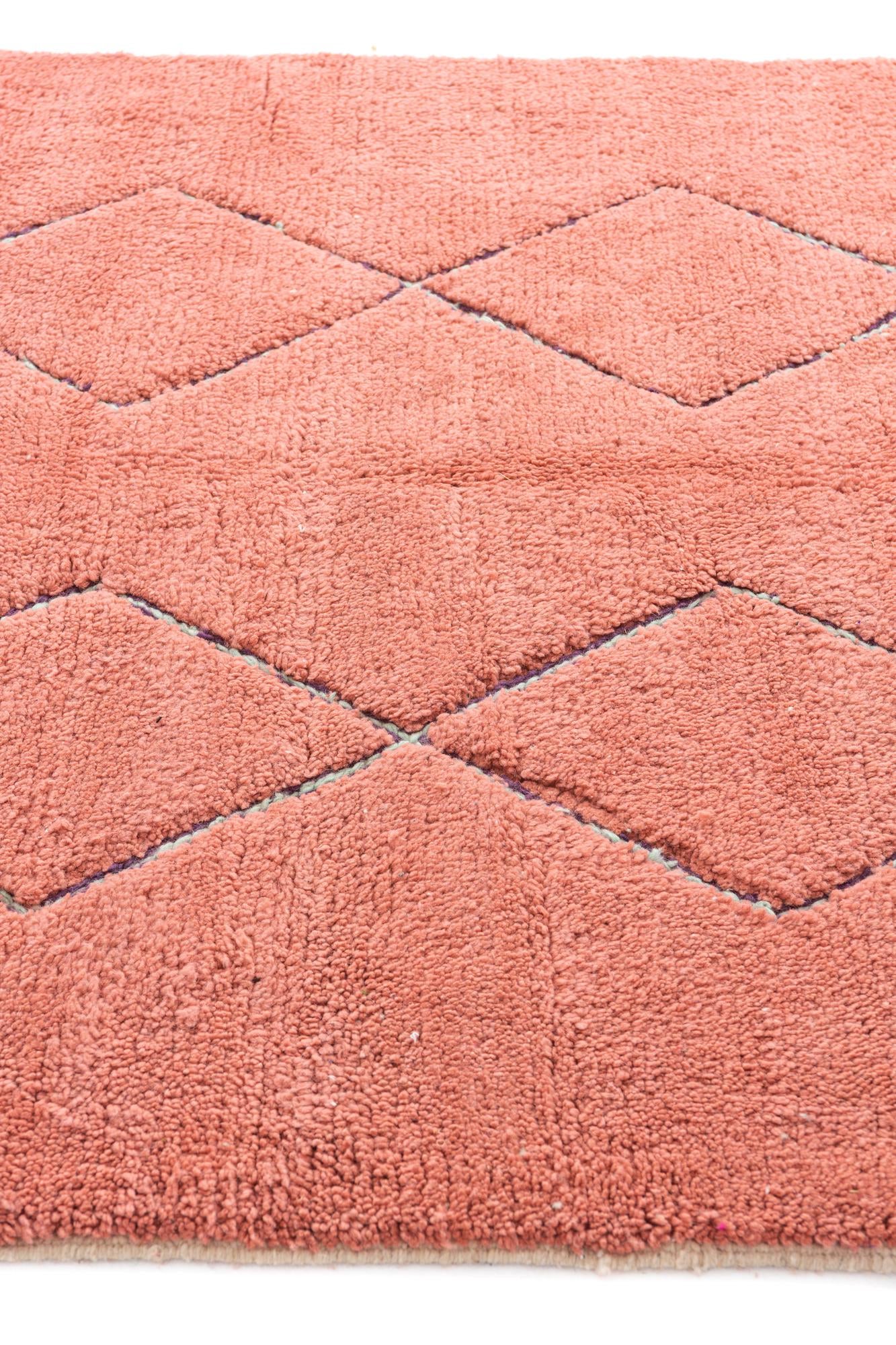 5' 9 x 8' 5 Hand Knotted Moroccan Wool Rug