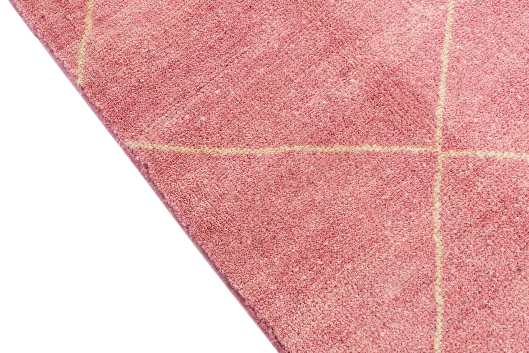 4' 9 x 6' 8 Hand Knotted Moroccan Wool Rug