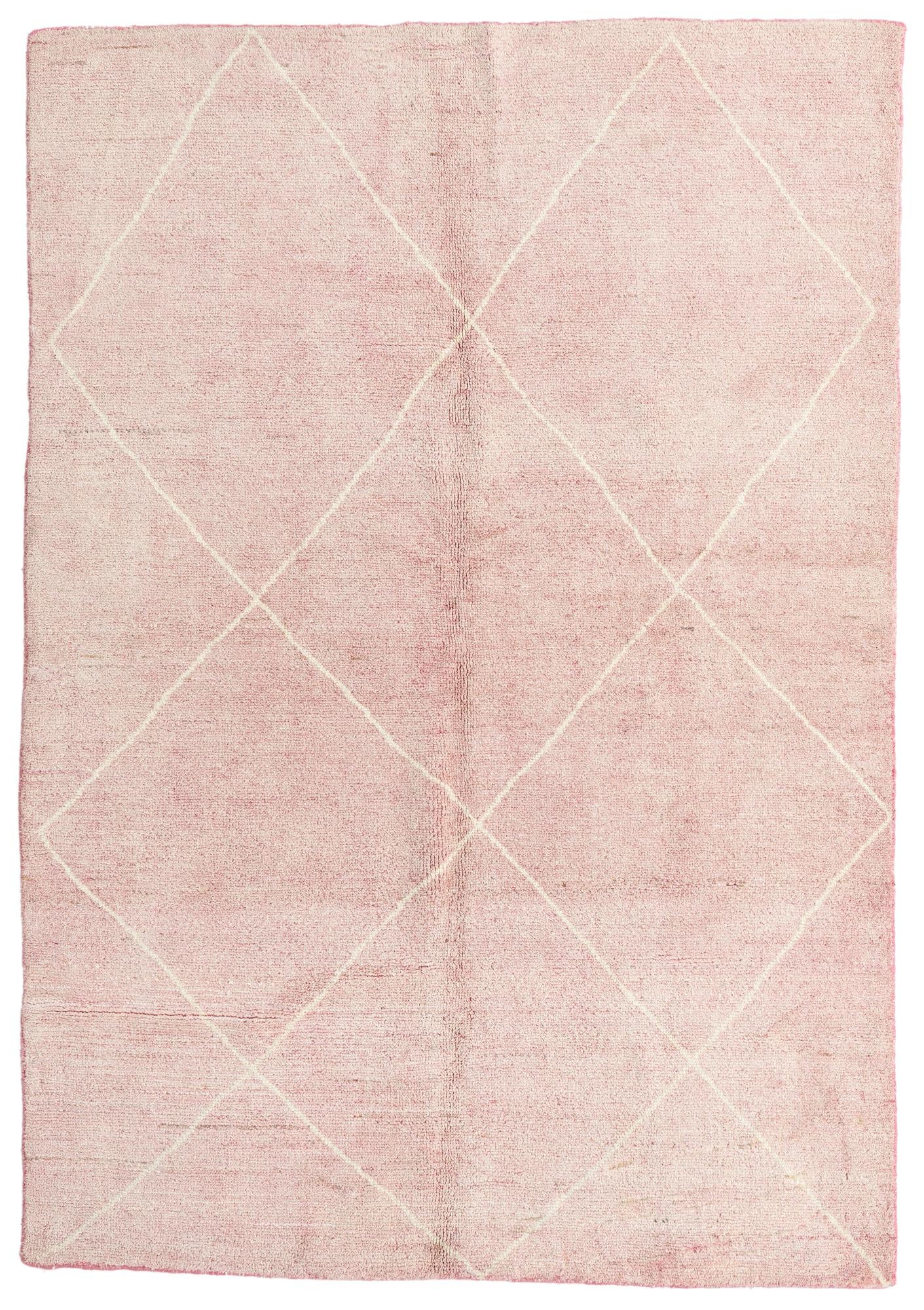 5' 6 x 8' Hand Knotted Moroccan Wool Rug