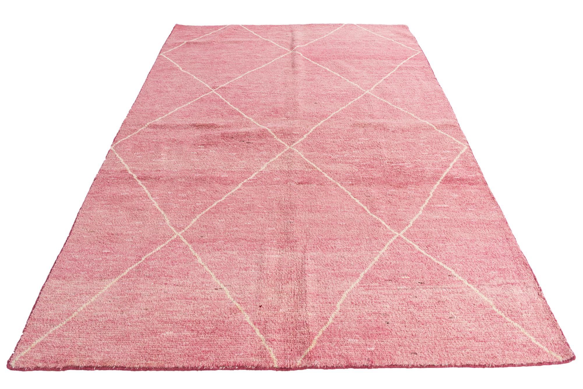 5' 6 x 8' Hand Knotted Moroccan Wool Rug