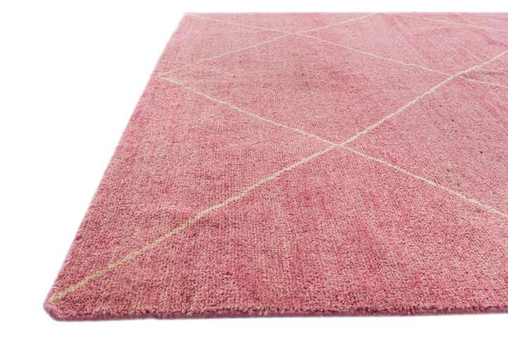 5' 7 x 8' Hand Knotted Moroccan Wool Rug