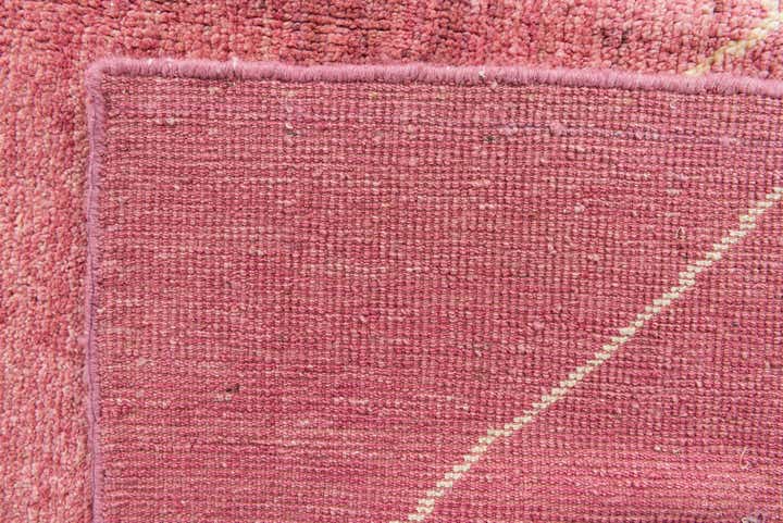 5' 7 x 8' Hand Knotted Moroccan Wool Rug