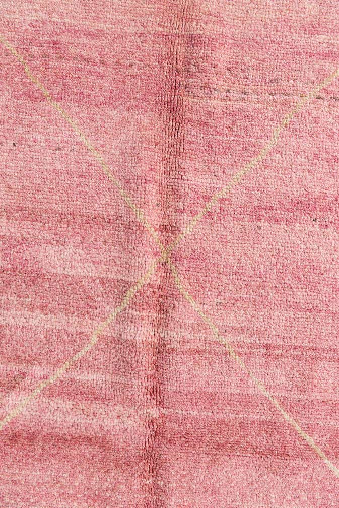 5' 6 x 8' 2 Hand Knotted Moroccan Wool Rug