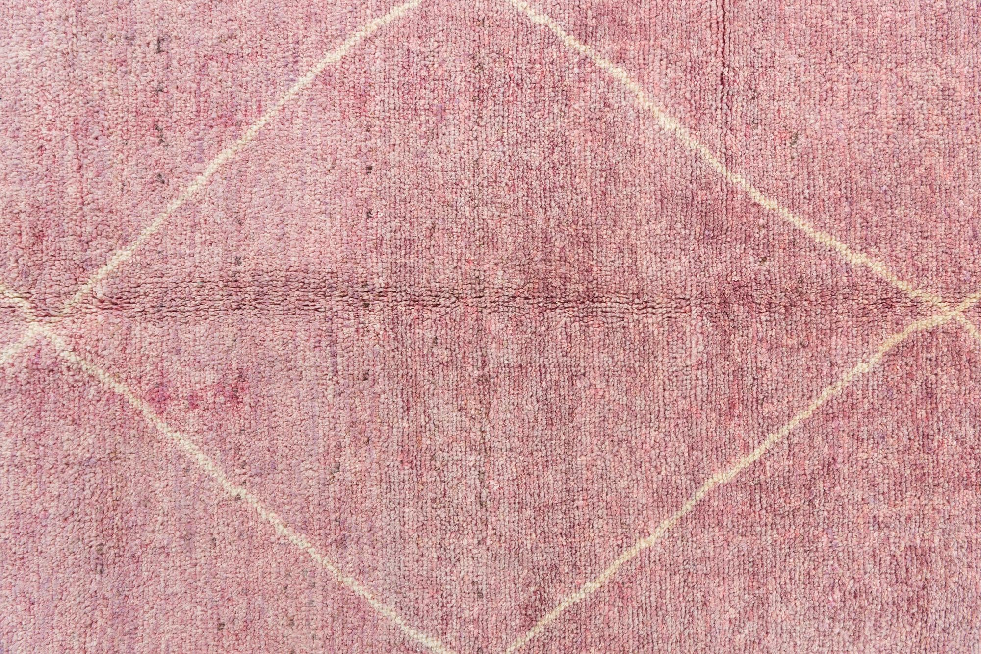 5' 6 x 7' 10 Hand Knotted Moroccan Wool Rug
