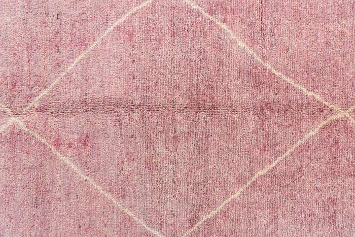 5' 6 x 7' 10 Hand Knotted Moroccan Wool Rug