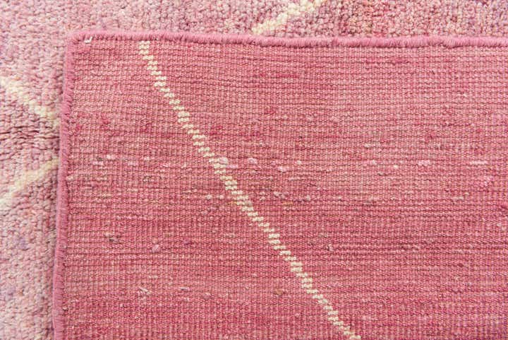 5' 6 x 7' 10 Hand Knotted Moroccan Wool Rug