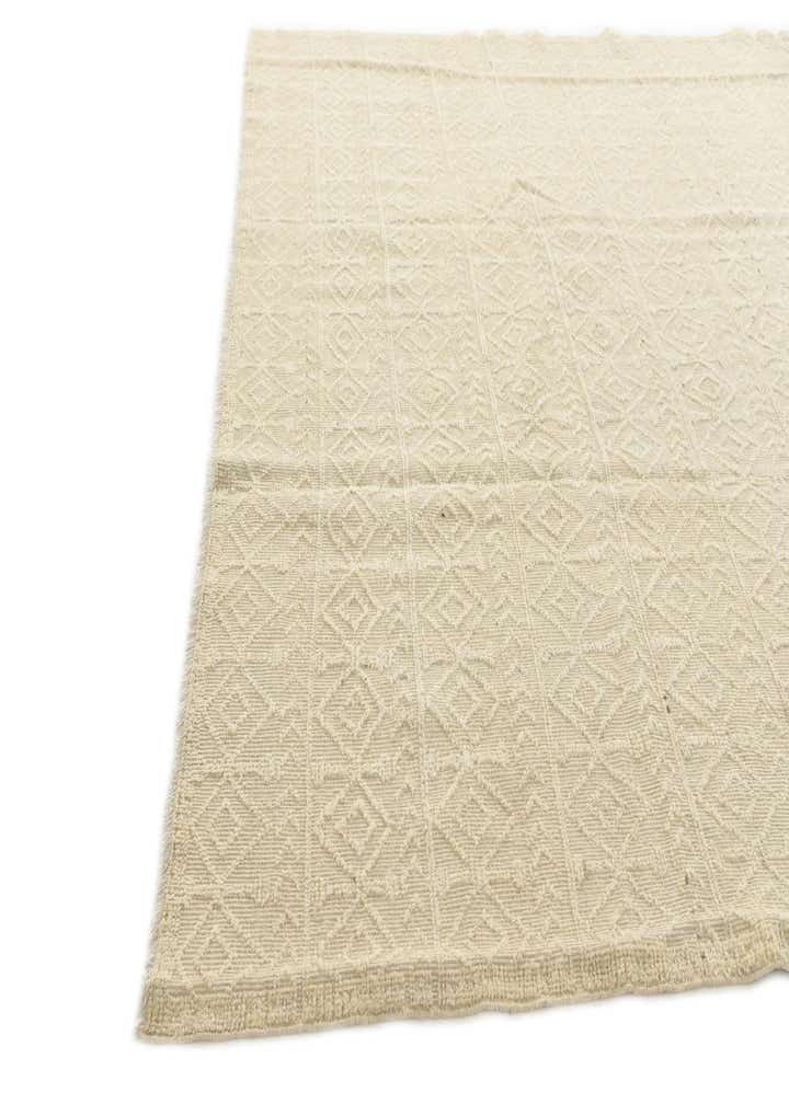 5' 4 x 8' 2 Hand Knotted Moroccan Wool Rug