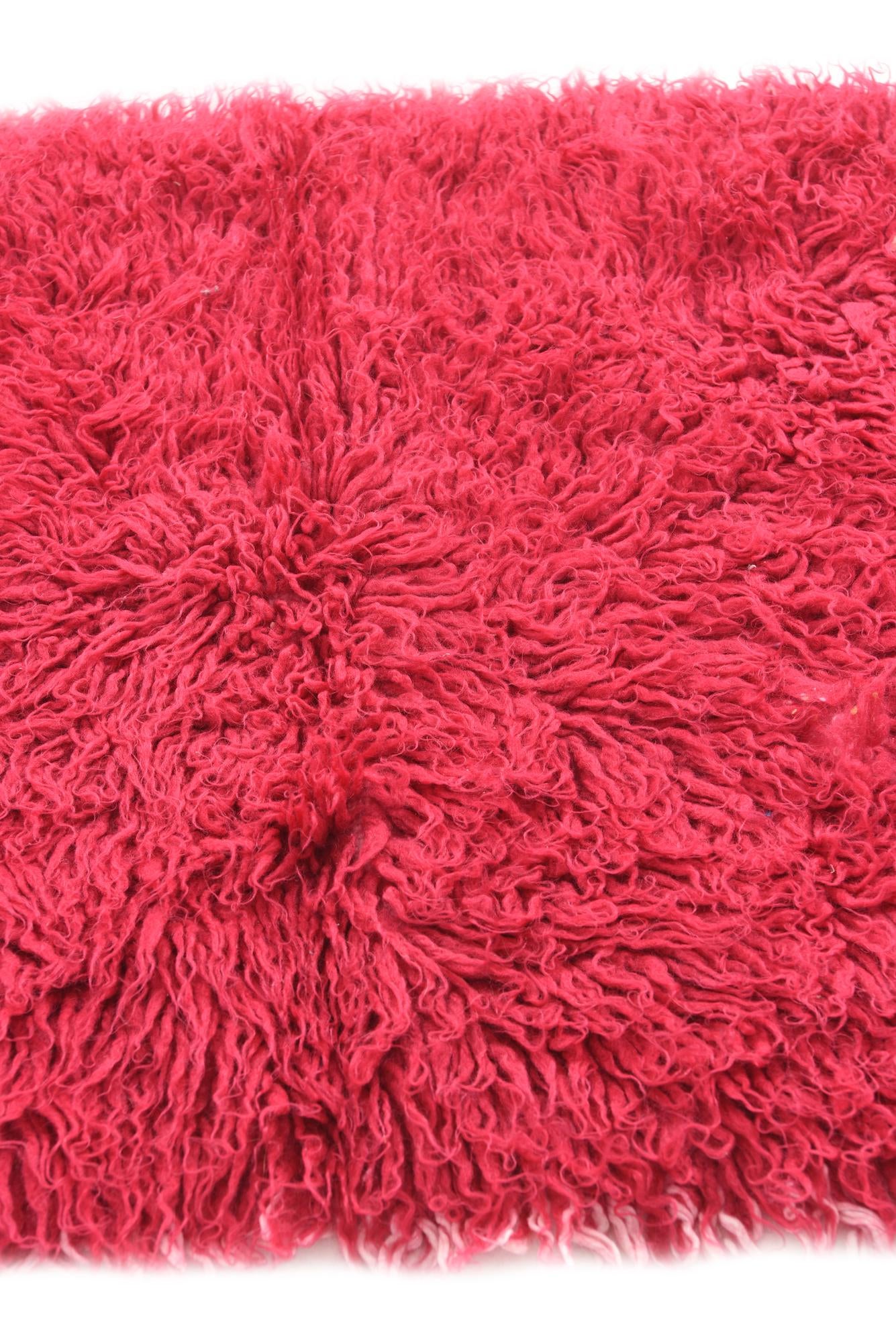 2' 4 x 4' 6 Hand Knotted Moroccan Wool Rug