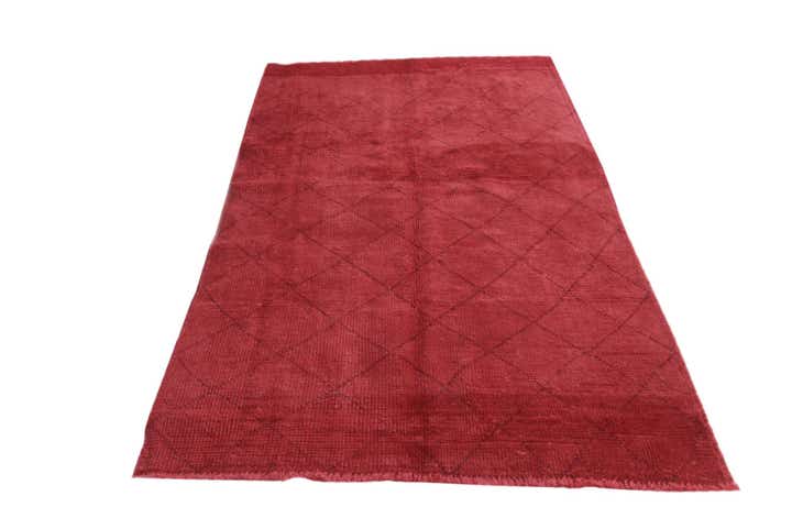 4' 7 x 8' 4 Hand Knotted Moroccan Wool Rug