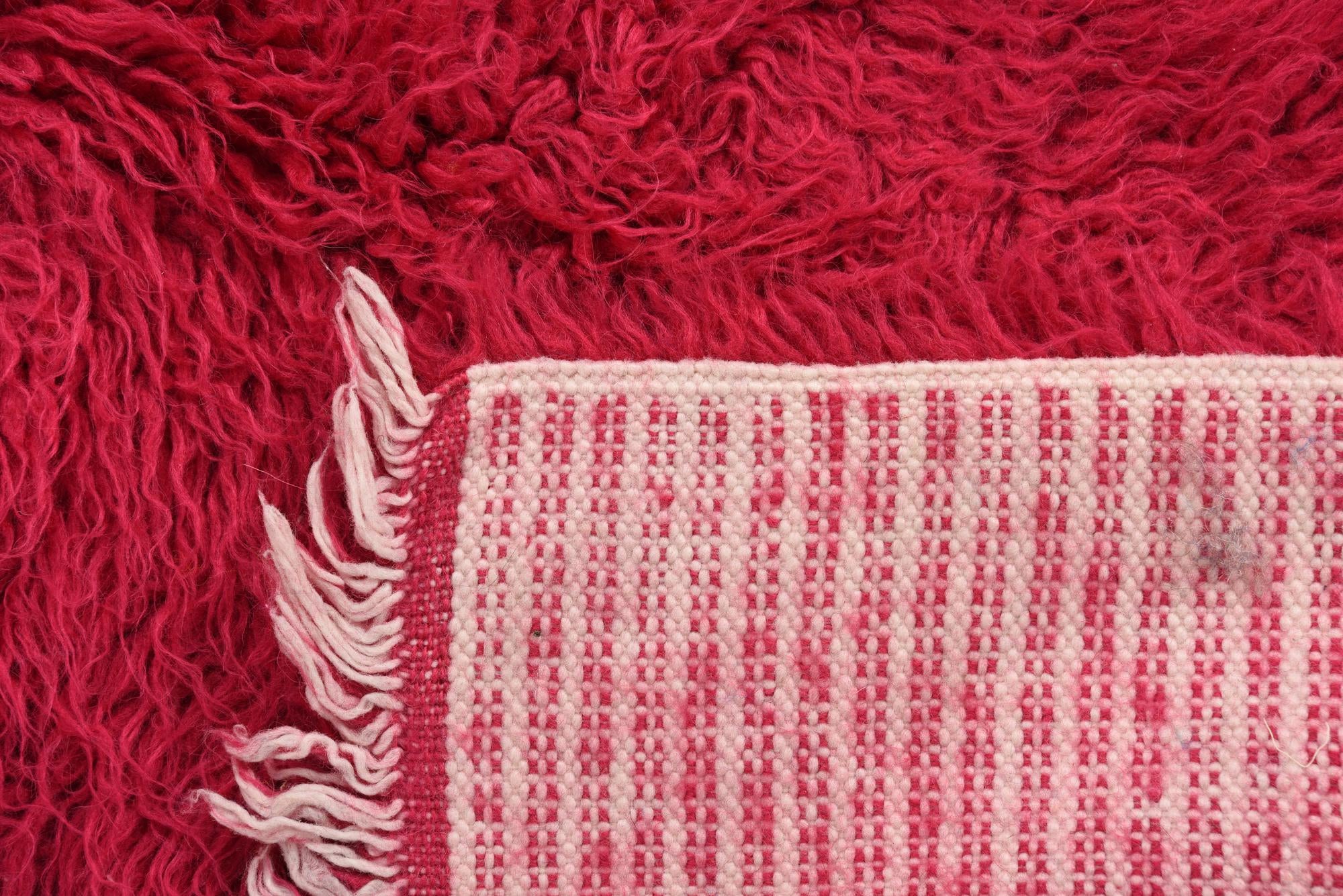 2' 10 x 5' 1 Hand Knotted Moroccan Wool Rug