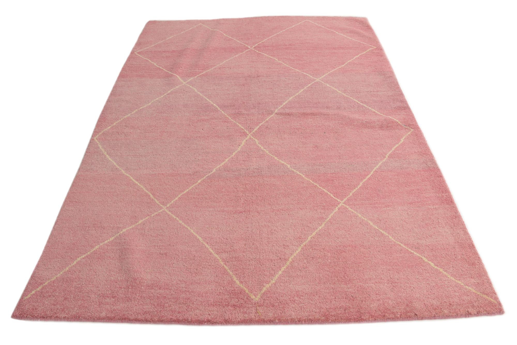 5' 9 x 8' 2 Hand Knotted Moroccan Wool Rug