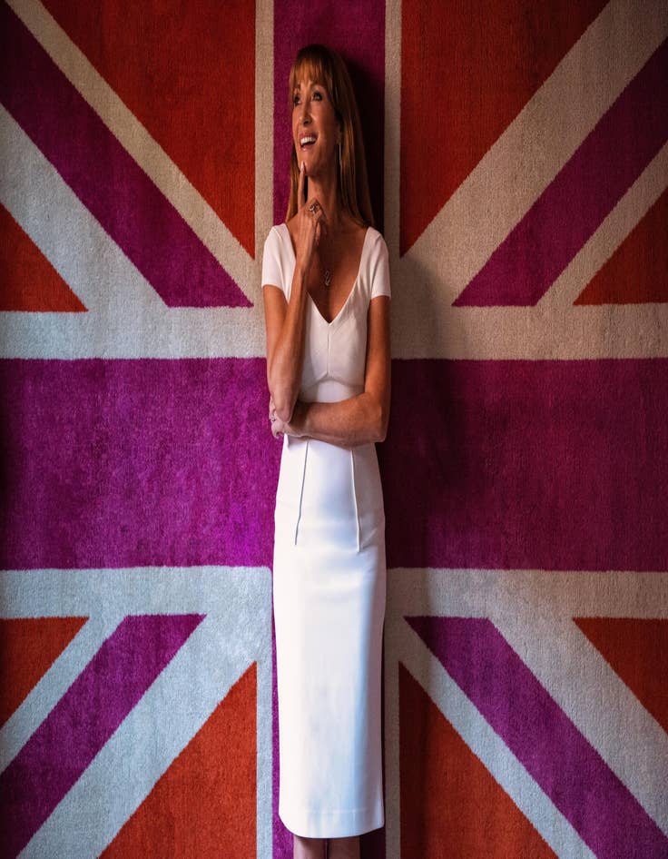 Detail image of 4' x 6' Open Hearts Rug