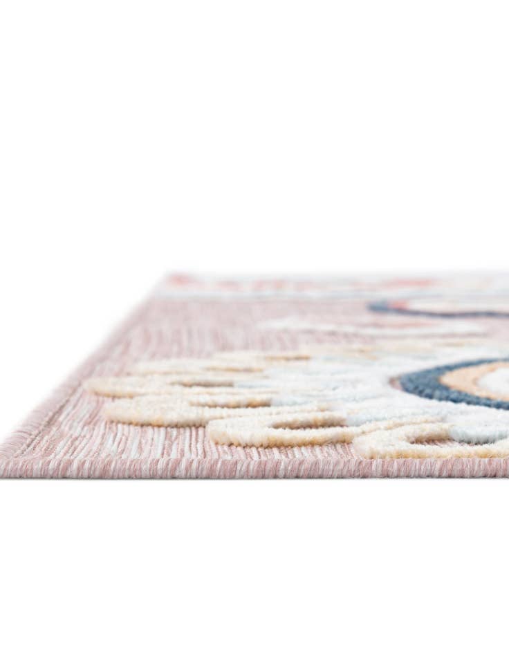 Detail image of 5' 2 x 8' Easy-Clean Botanical Indoor / Outdoor Rug