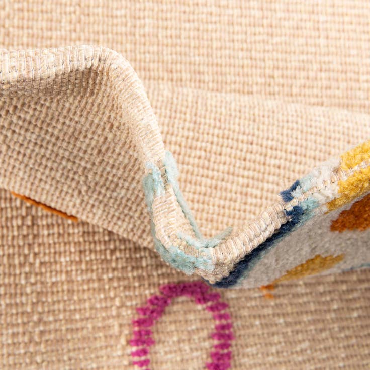 Detail image of 5' 3 x 7' 7 Easy-Clean Indoor / Outdoor Rug