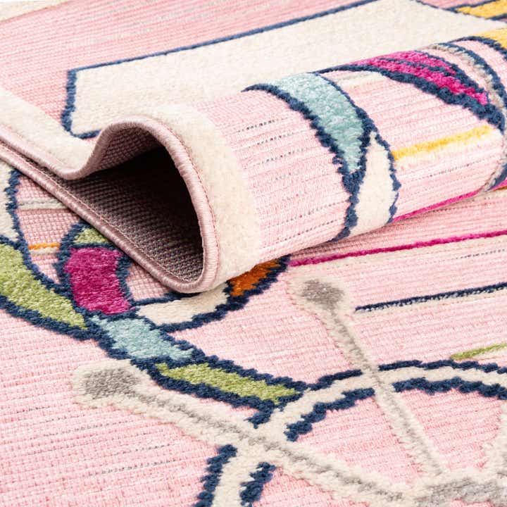 5' 3 x 7' 7 Easy-Clean Indoor / Outdoor Rug